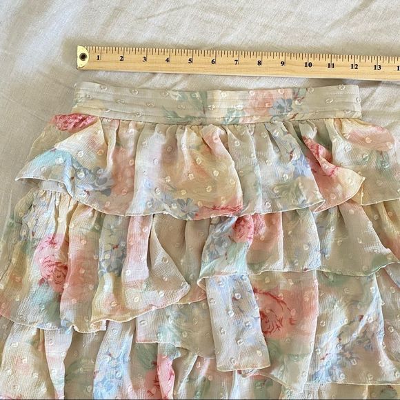 NWOT Revolve BARDOT Dobby Gypsy Mini Ruffle Skirt In Wall Floral - Picture 7 of 10
